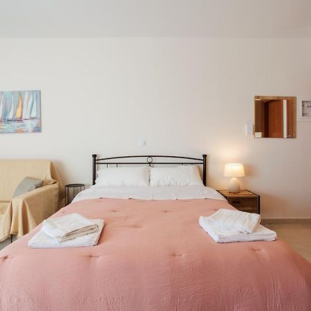 Georgia Seaview Apartment B2 Kalamata Esterno foto
